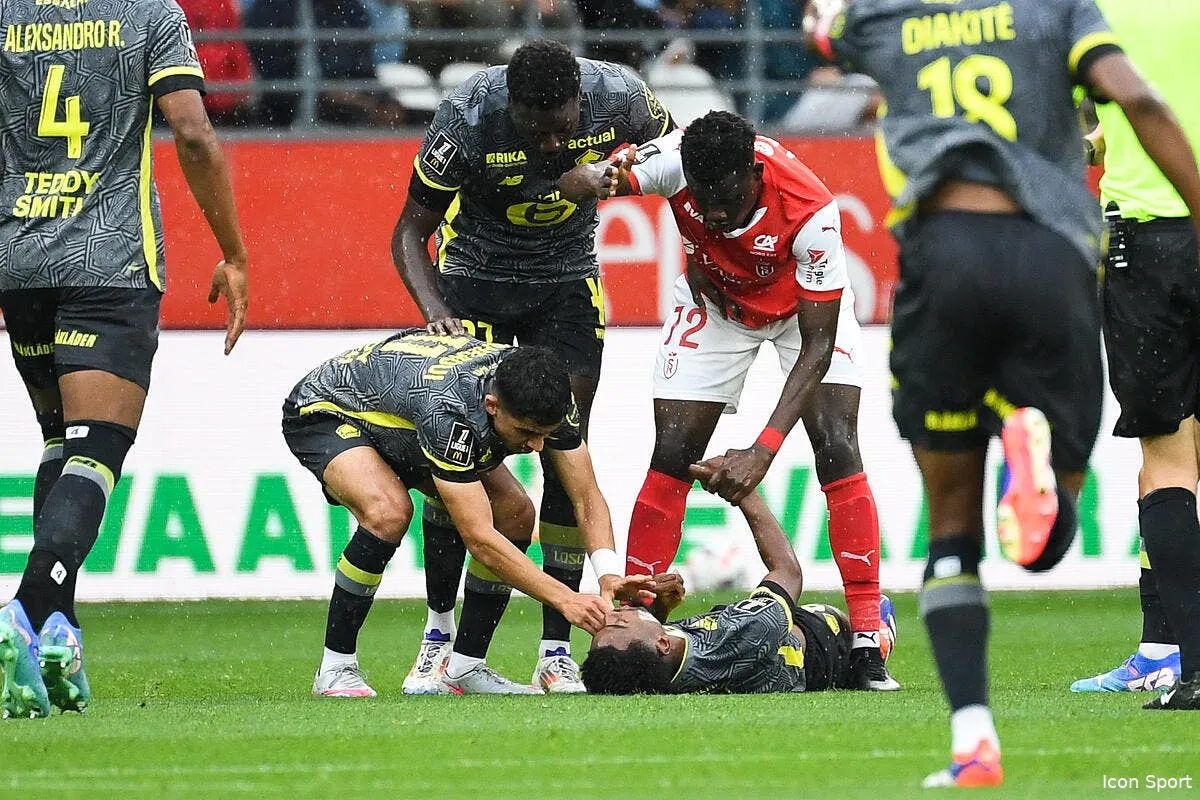 angel gomes est rentre a lille les examens n ont rien vu de grave iconsport 237183 0028 379939