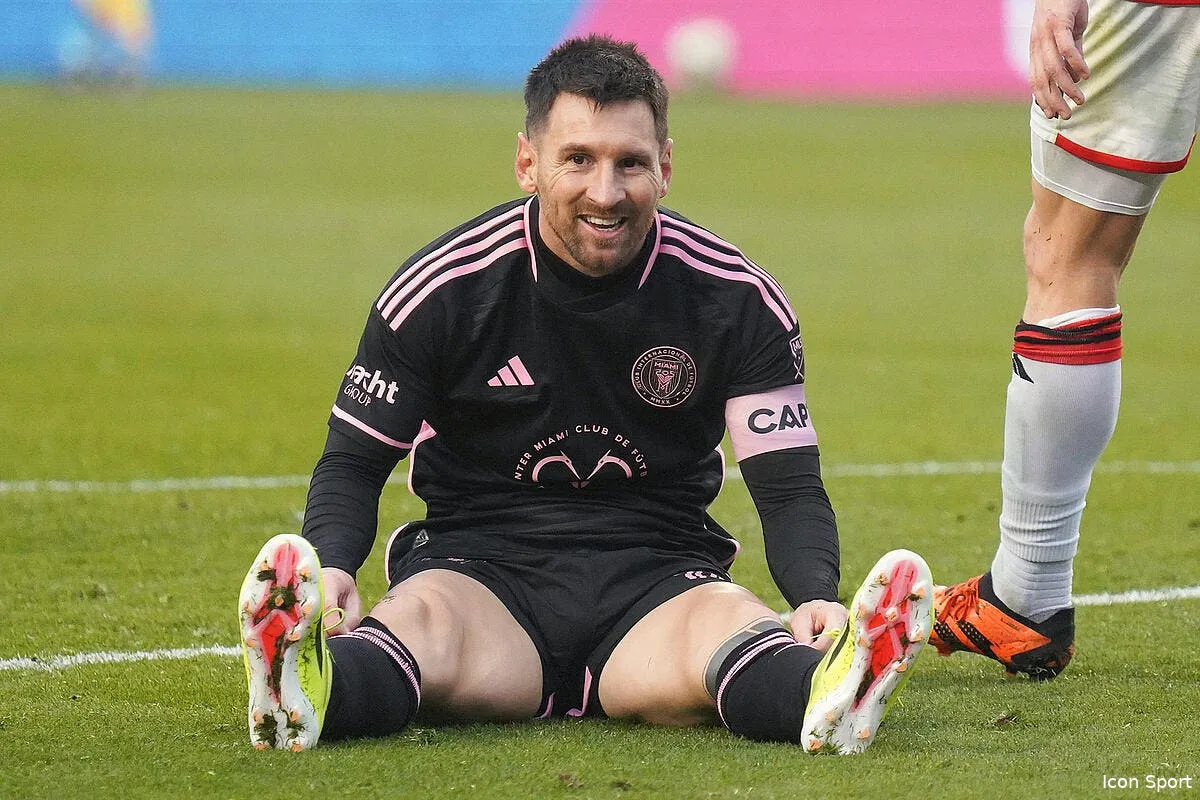 apres l enfer du psg messi est enfin heureux icon sipausa 50783349 371975