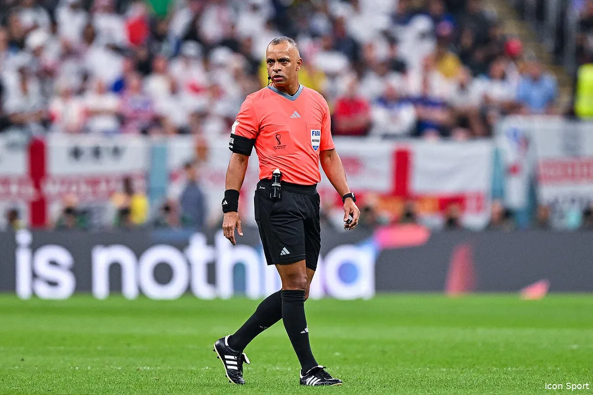 apres la defaite face a la france l angleterre designe son coupable icon bap 101222 93 221 354547