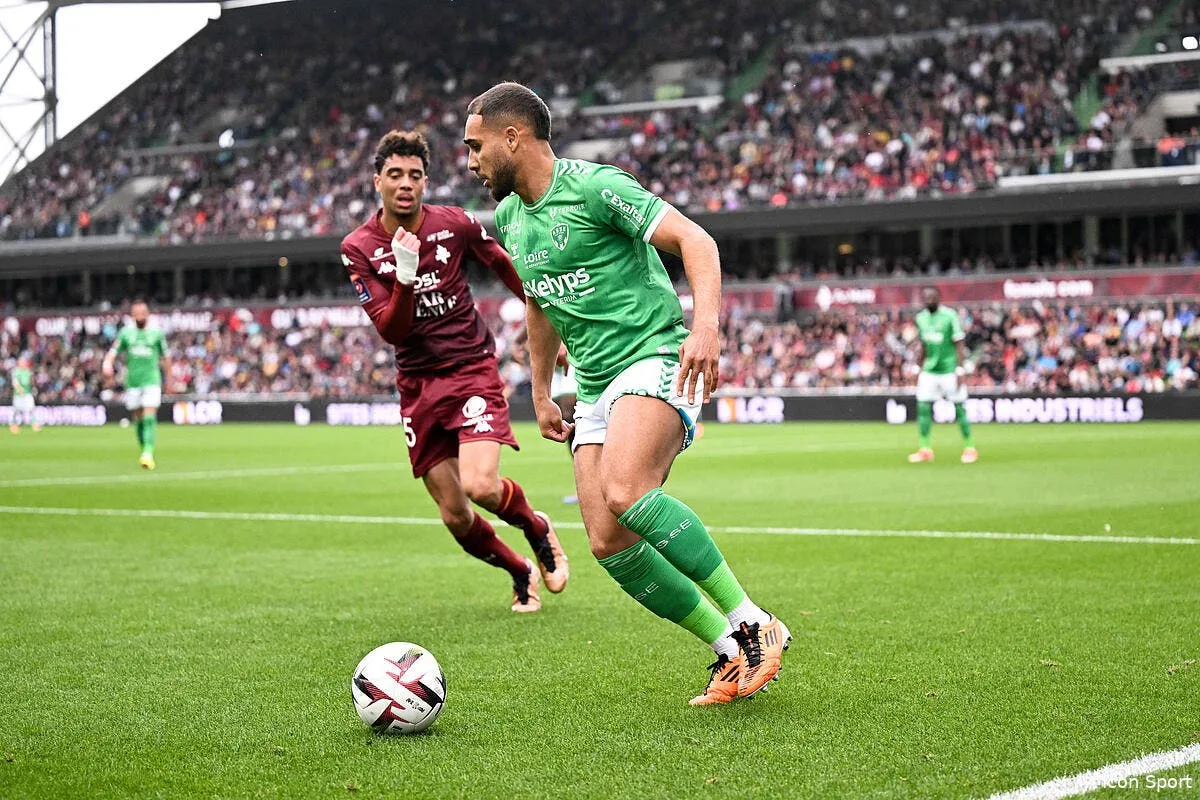 apres un barrage explosif saint etienne revient en ligue 1 iconsport 230604 0086 376684