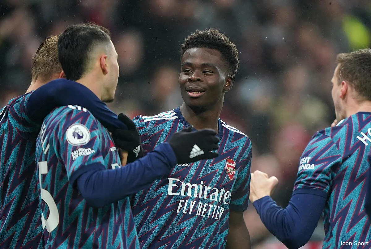 arsenal wolves et leeds aston villas reportes icon 016485 0015 331083