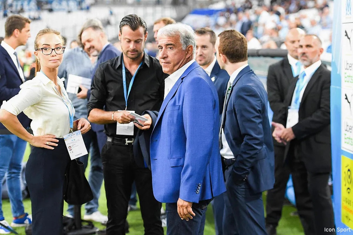 asse caiazzo bloque la vente la revelation choc icon dim 010919 08 103 338539