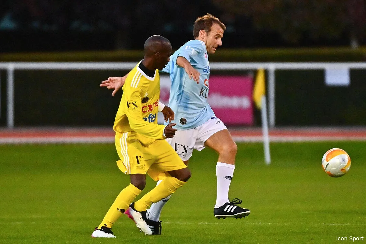 asse emmanuel macron rassure le peuple vert icon dib 141021 11 70 326653