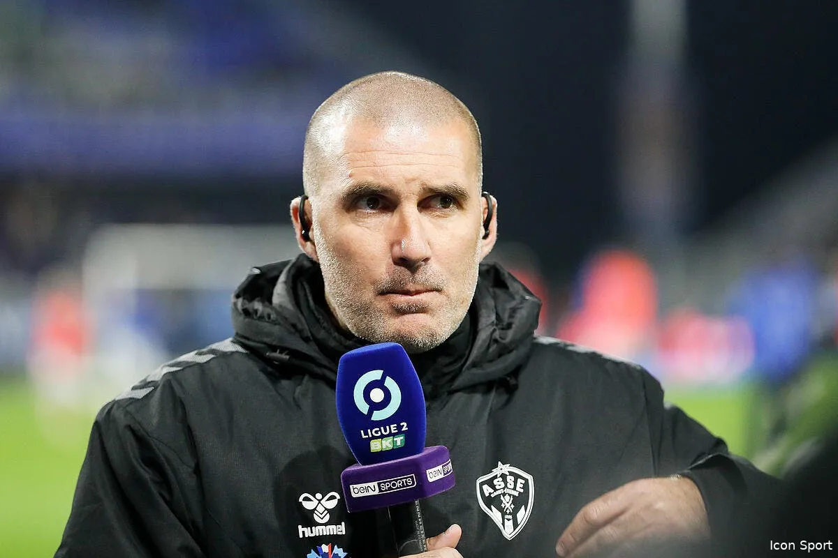asse laurent batlles vire ce mardi a 23 heures icon bar6266 368832