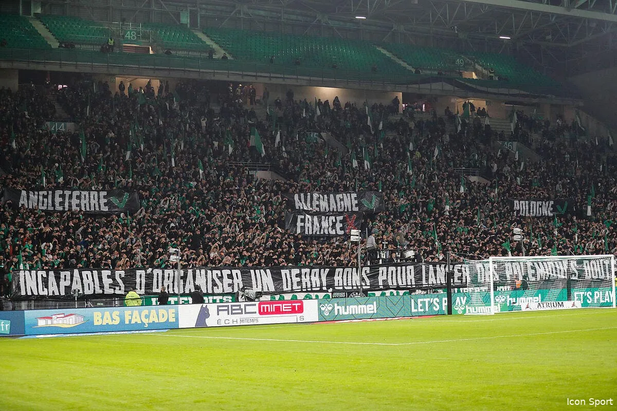 asse les supporters de l om reclames d urgence a geoffroy guichard iconsport 243451 0093 384477