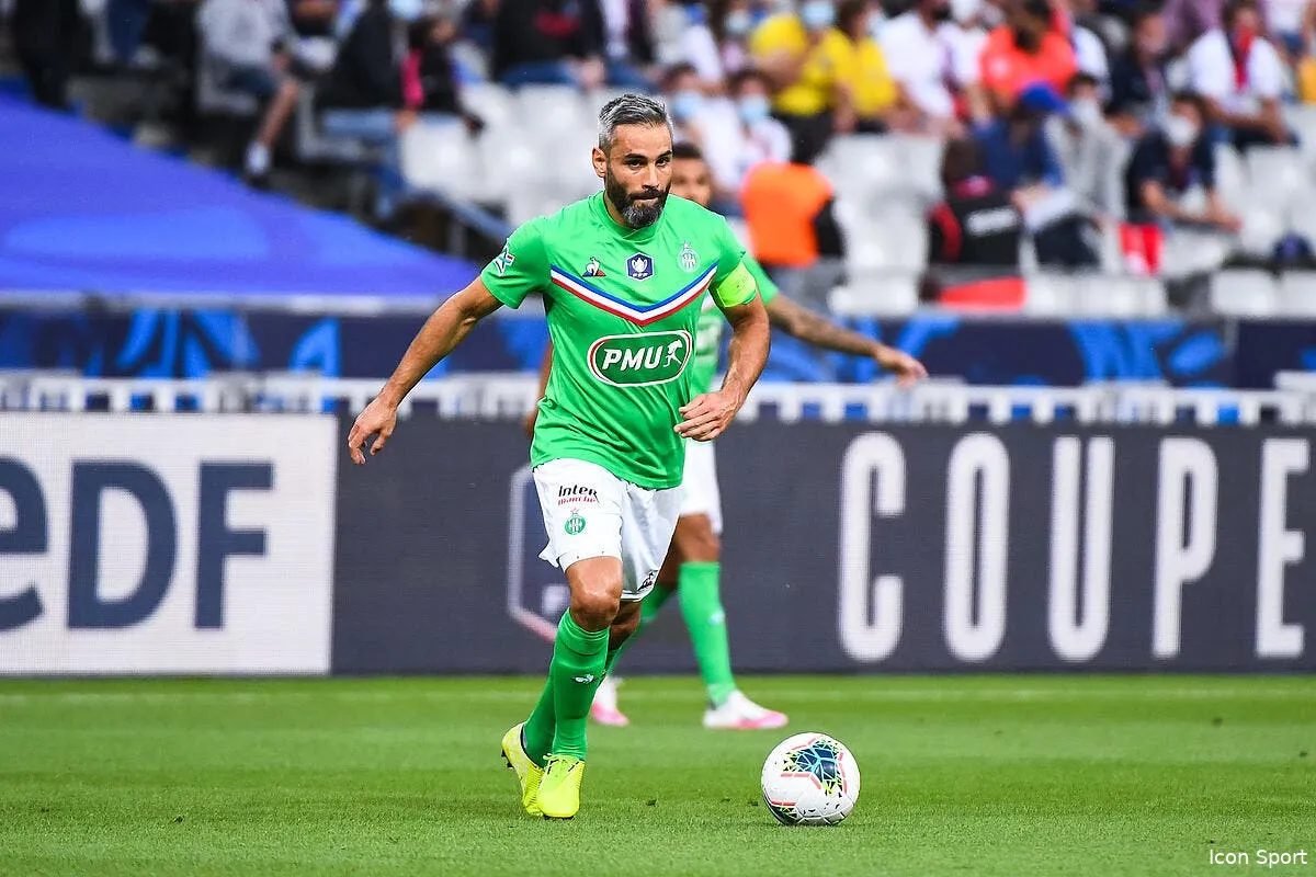 asse loic perrin de retour a saint etienne icon bap 240720 93 187 309511
