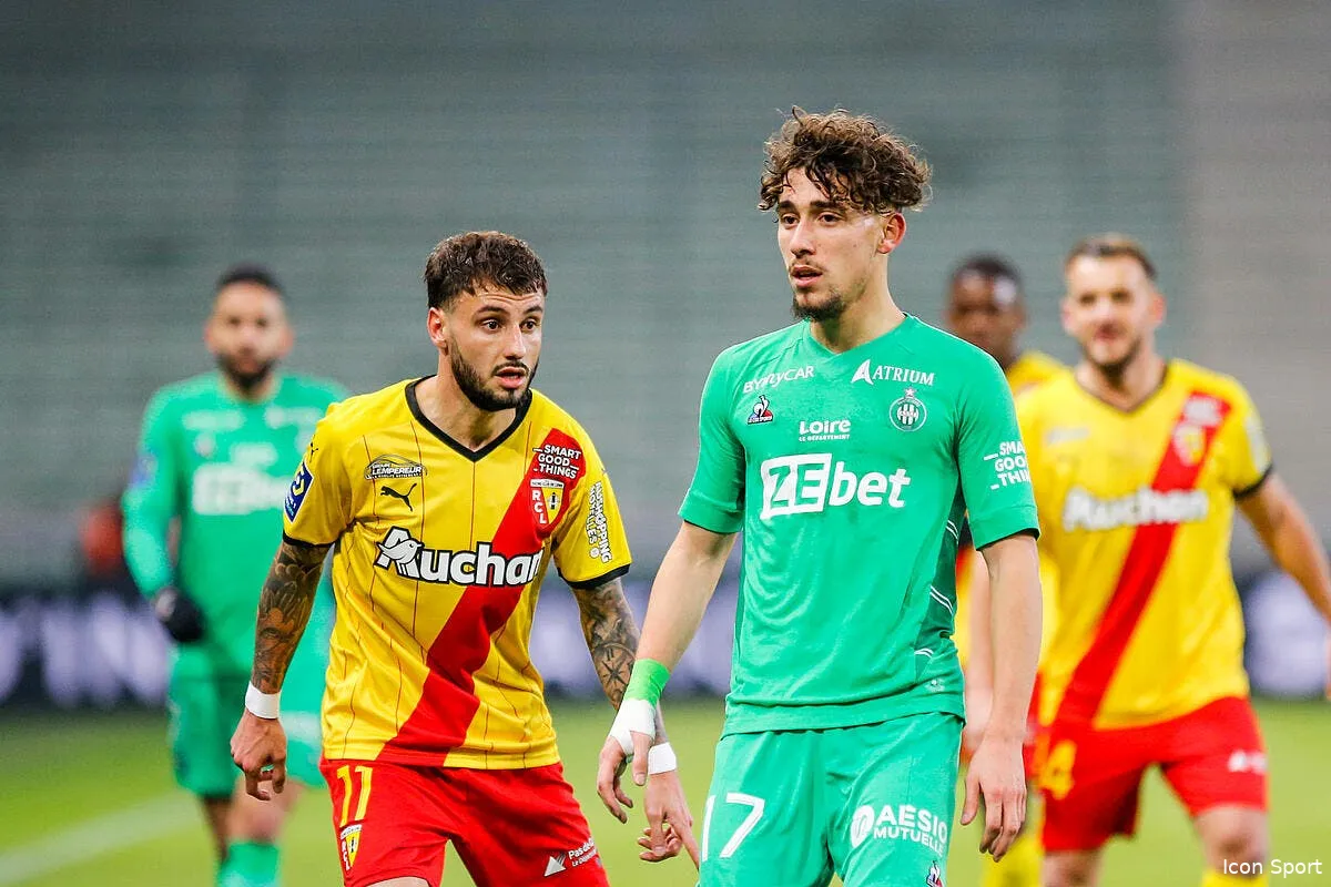 asse saint etienne veut larguer le flop aouchiche icon d1r0015 333465