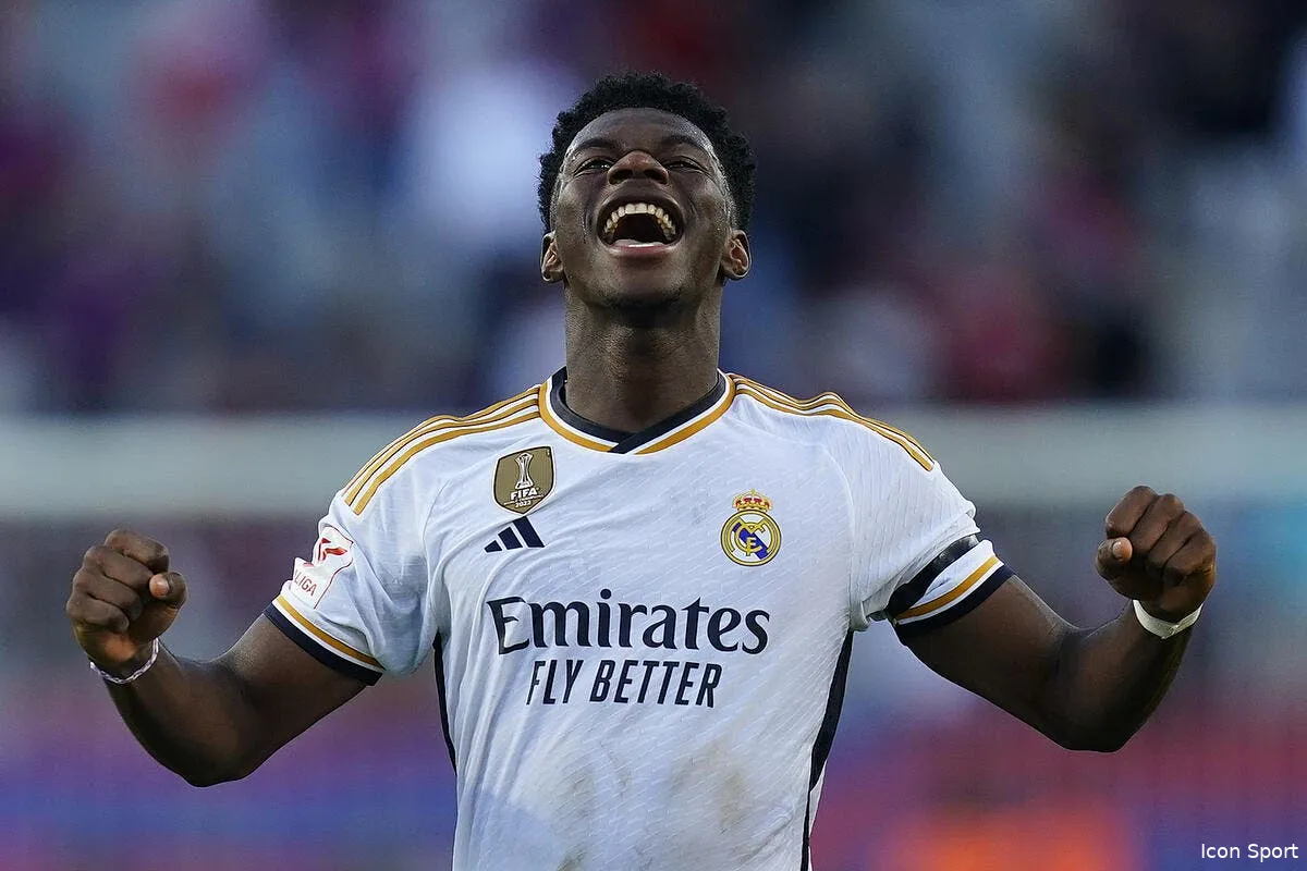 aurelien tchouameni au psg le qatar insiste icon ps 231028 058 367436