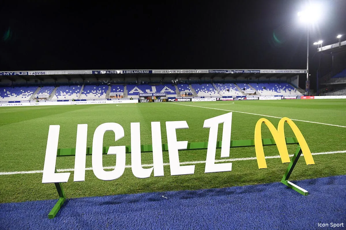 auxerre asse les compos 20h45 sur dazn 1 iconsport 250389 0001 387356