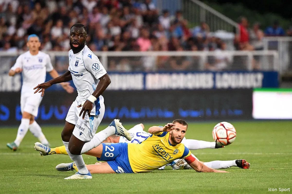 auxerre ecarte sochaux et se dresse devant l asse ou metz icon ab1 4142 341675
