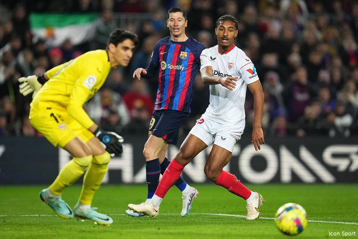 barca le fc seville exige enquete sur le scandale arbitral icon ps 230205 2363 357246