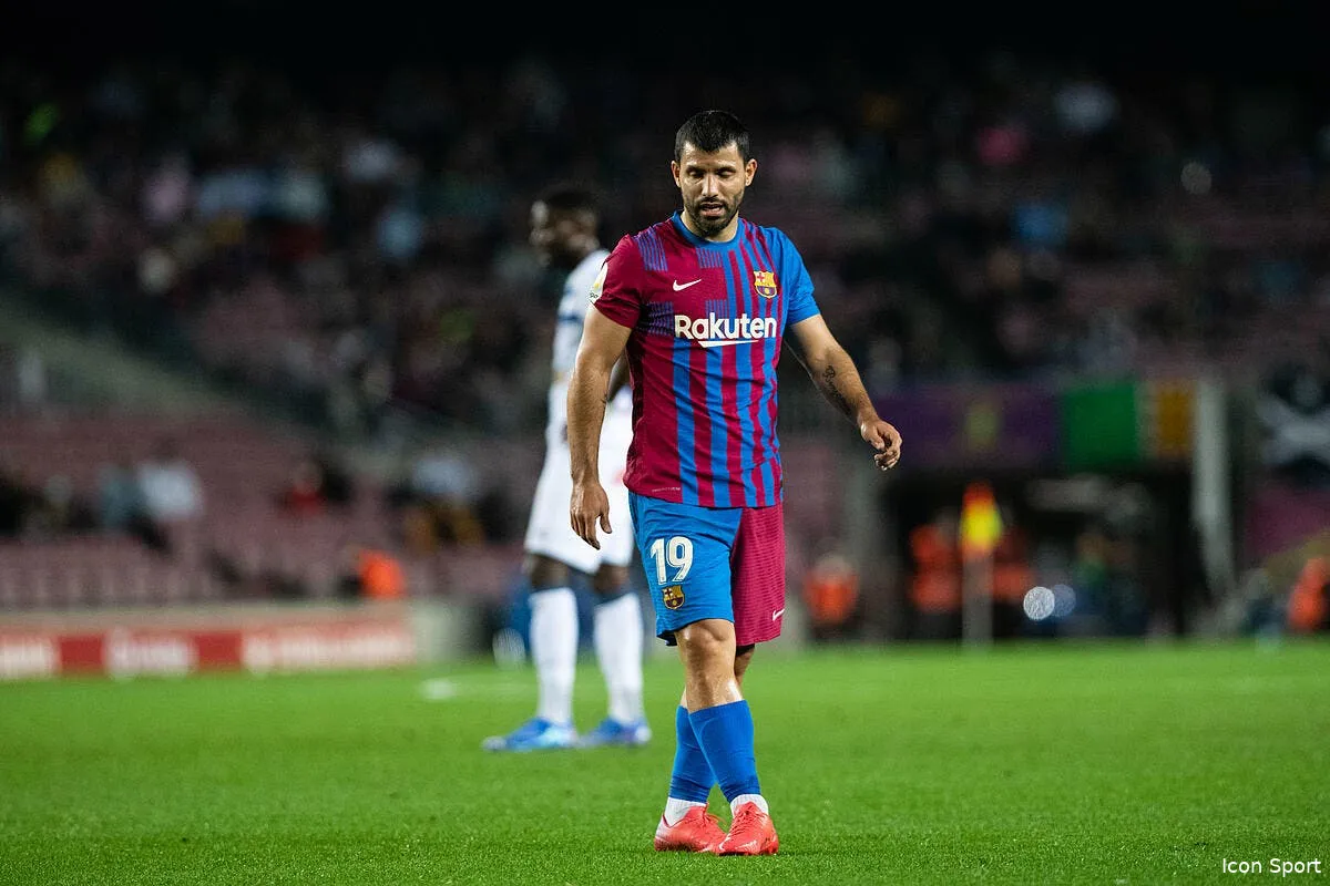 barcelone aguero oblige de mettre fin a sa carriere icon ap 12335911 327569