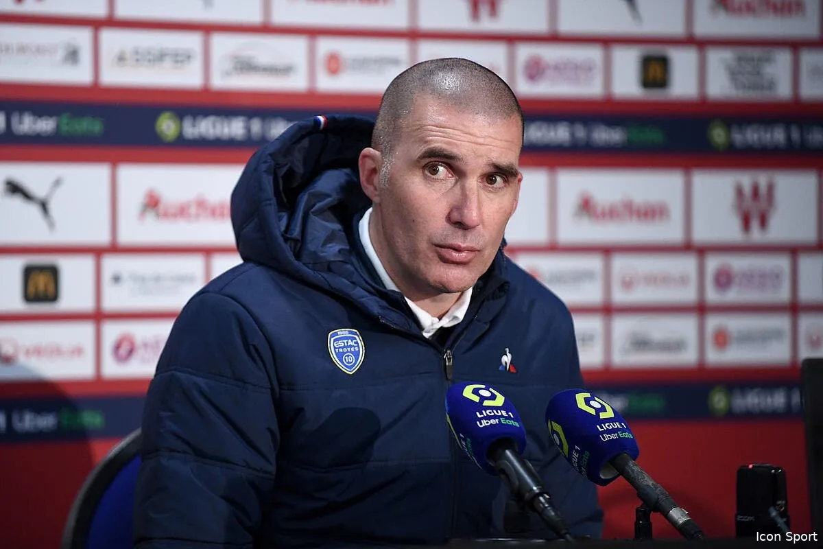 batlles a la cote premier duel asse bordeaux en ligue 2 icon pl2 2458 342427