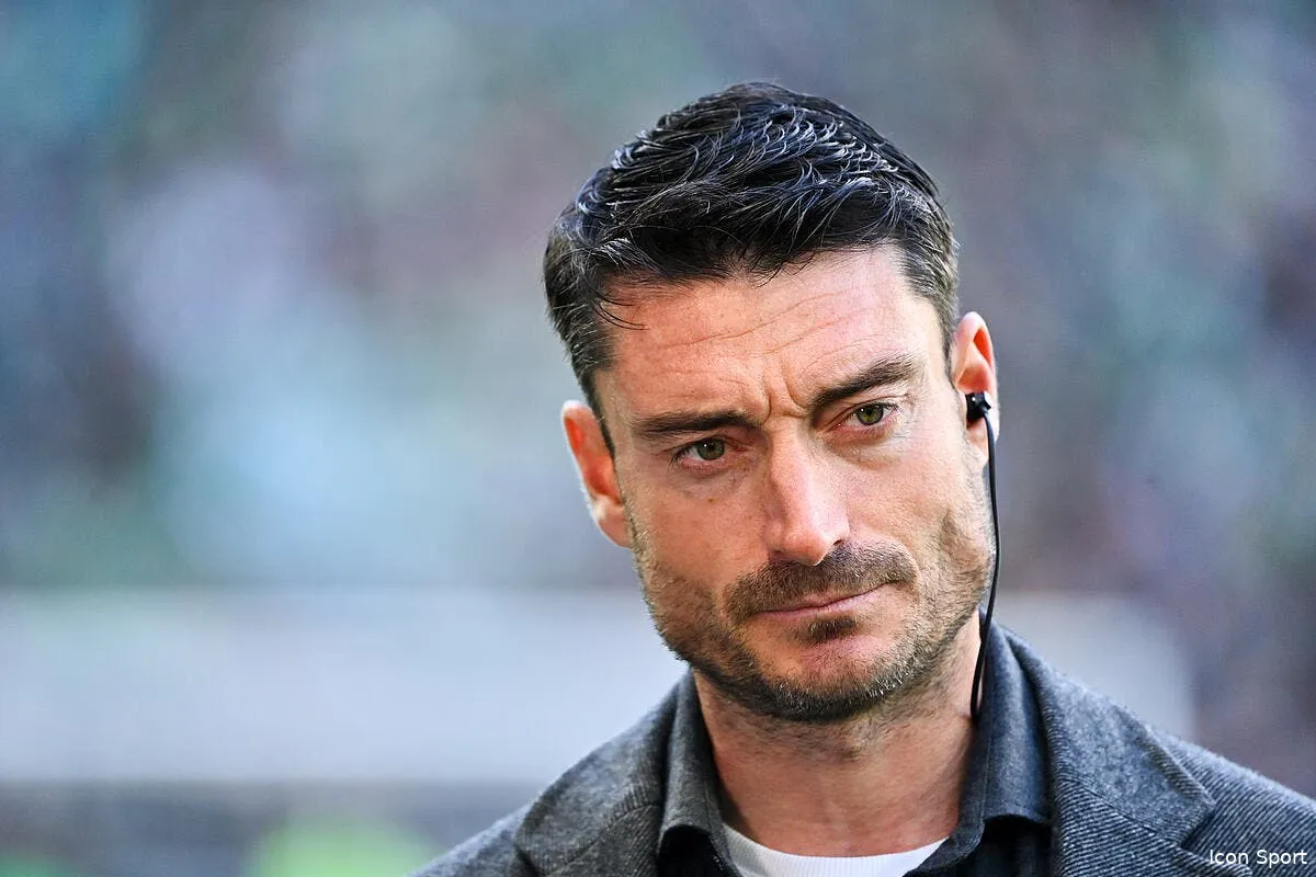 bordeaux albert riera insulte les supporters iconsport 212051 0133 375727