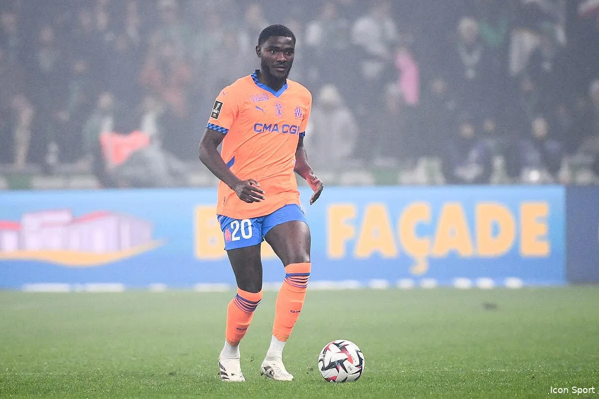 brassier vire au mercato brest previent l om iconsport 246673 0156 386697