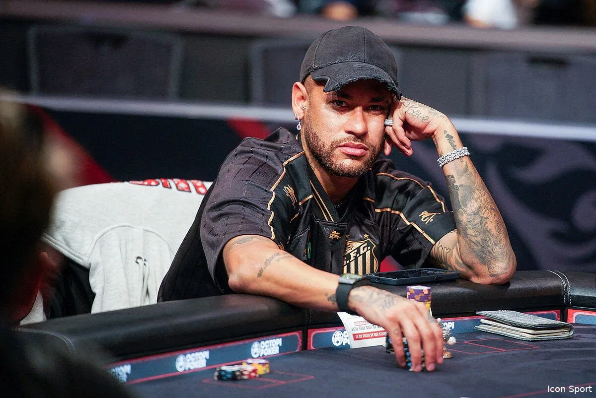 bresil neymar indispensable et rappele en heros iconsport 233136 0001 378182