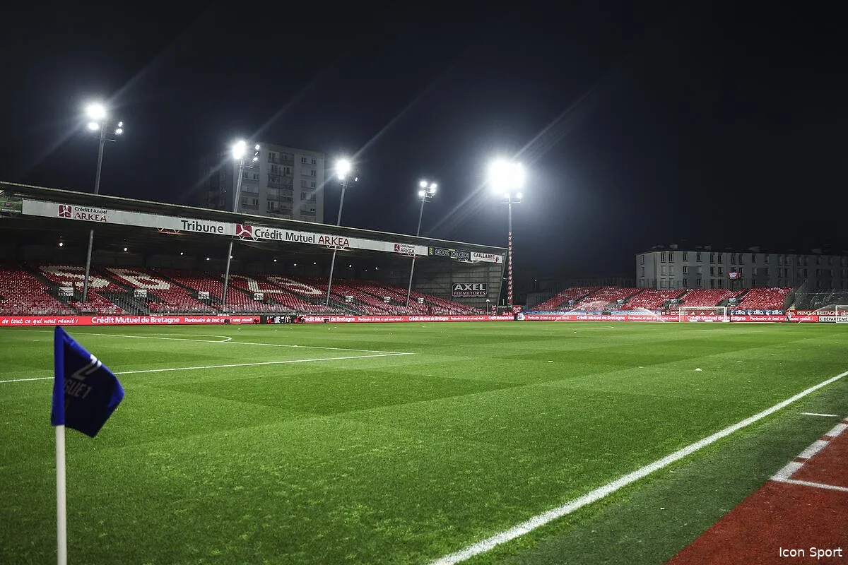 brest auxerre les compos 20h45 sur dazn 1 iconsport 252222 0001 388463