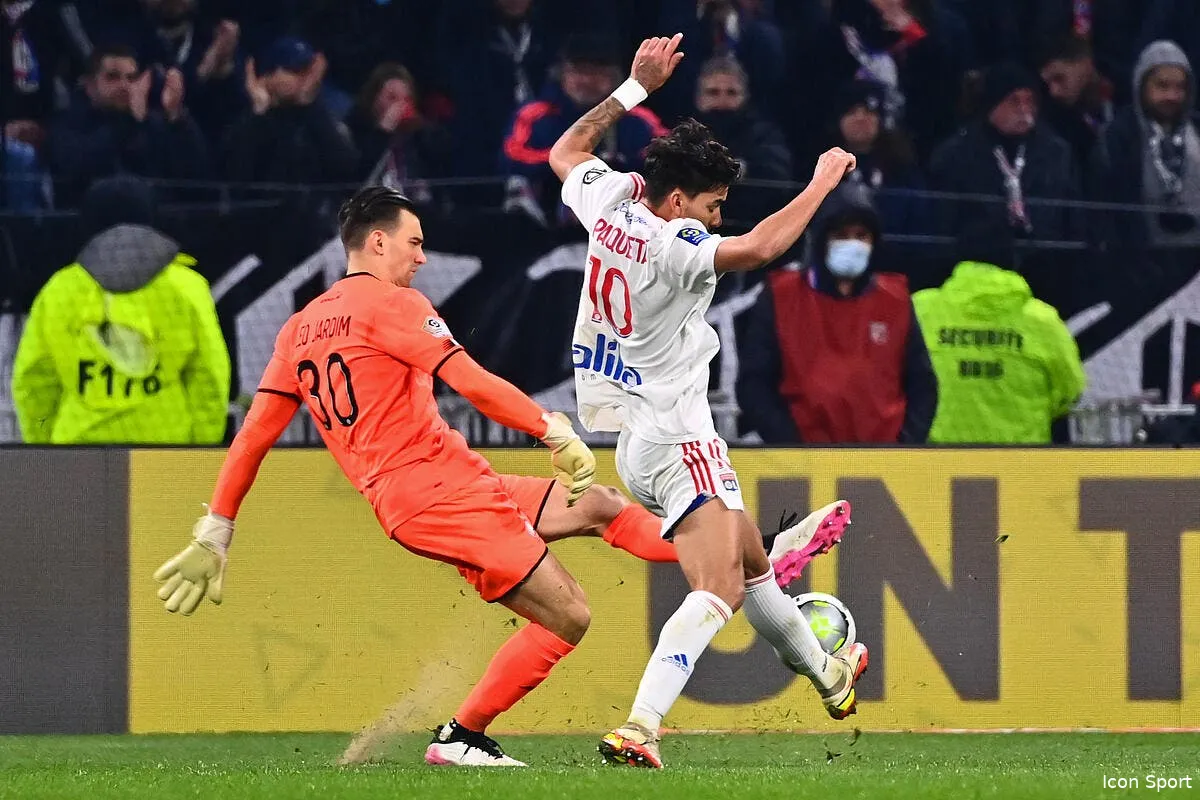 but de paqueta les arbitres avouent l enorme erreur de lyon lille icon dib 270222 10 89 1 335797