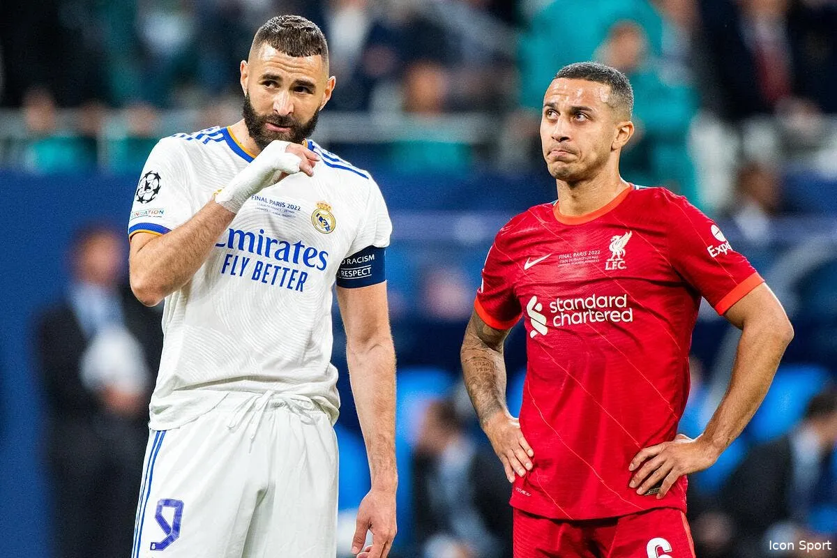 c1 benzema joueur de la saison en ligue des champions icon sipausa 39619780 342417