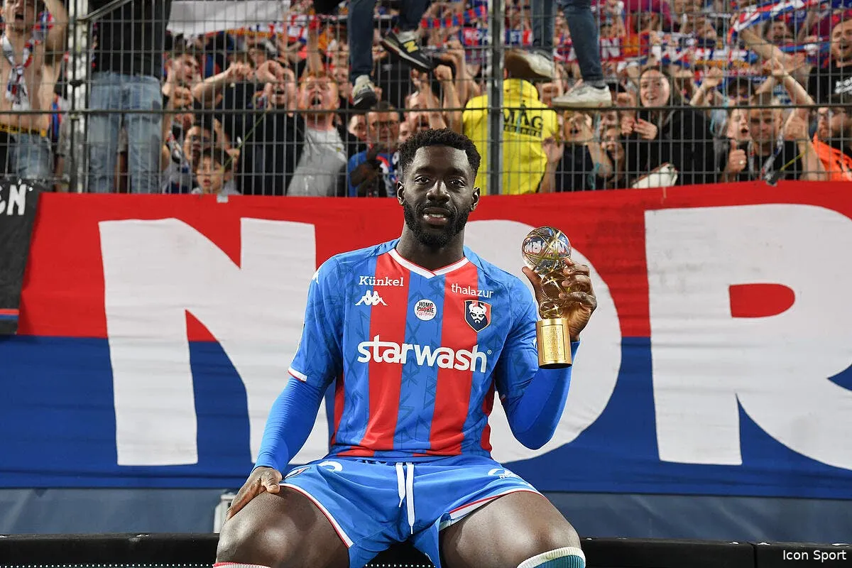 caen un fan revend son maillot 300 euros mendy dit stop iconsport 224215 0123 384140