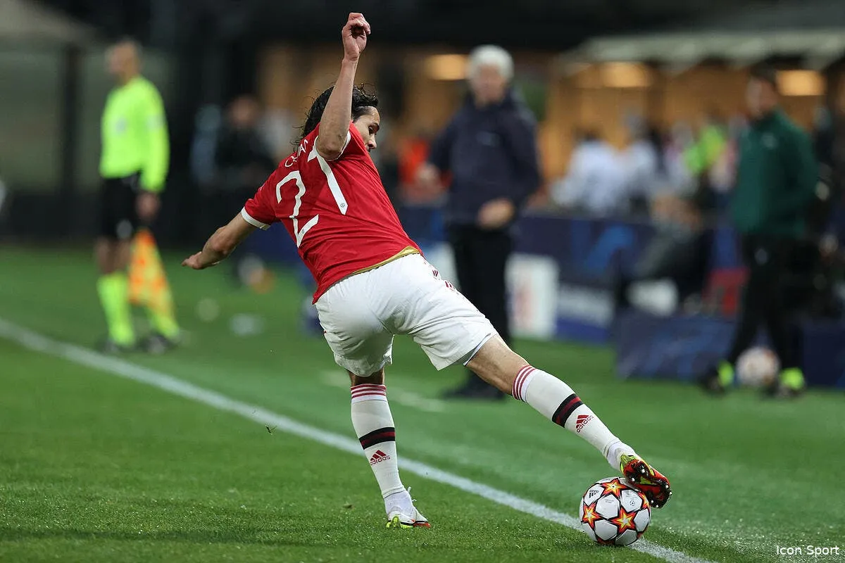 cavani au barca les catalans craignent l arnaque icon 786934 059 330115