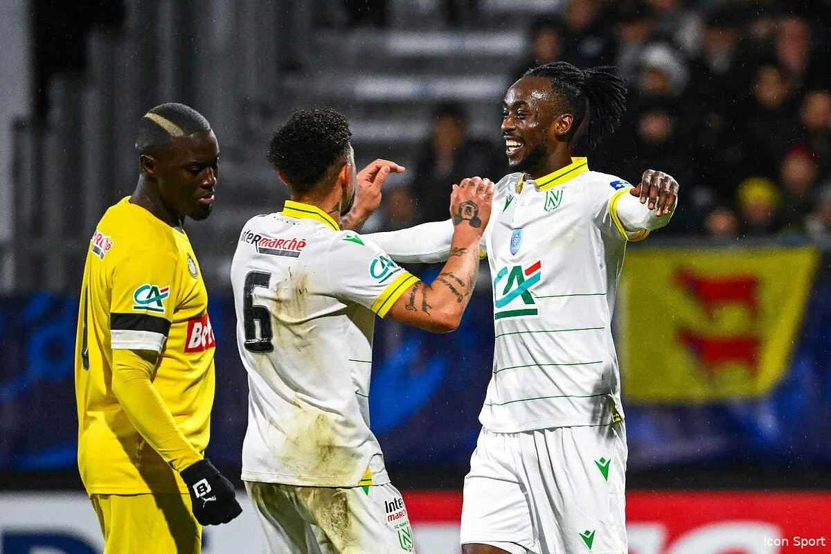 cdf a pau kadewere sauve nantes icon z91 8906 370145