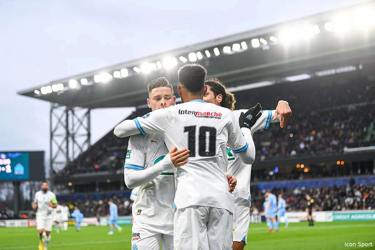 cdf aubameyang evite le piege pour l om icon dde 0627 370224