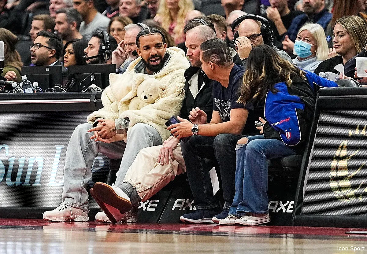 cdm drake a choisi son champion du monde la france sourit icon sipausa 42943813 354791