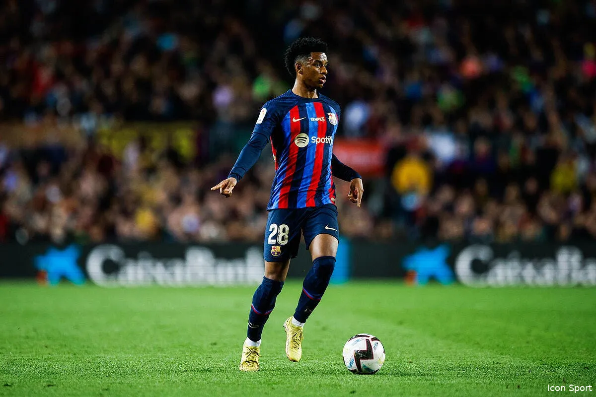 cdm l espagne convoque la pepite alejandro balde icon 674 fcbuda20221105 1019 353688