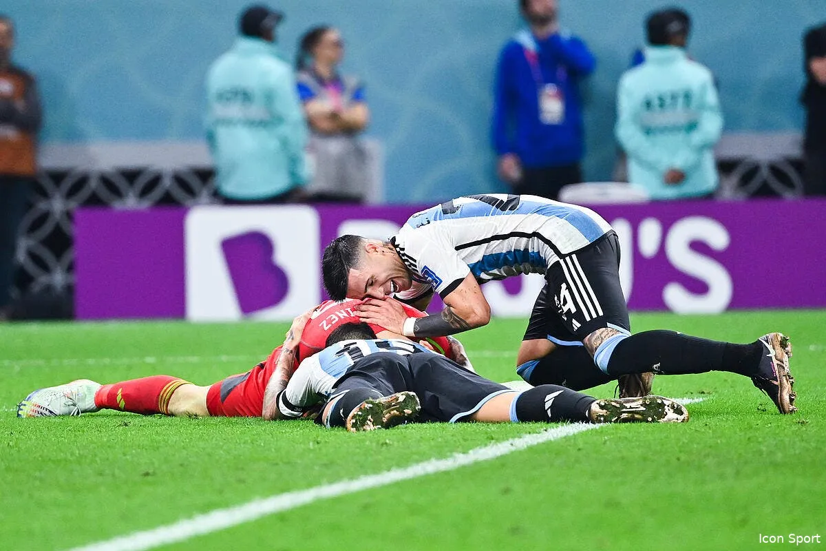 cdm otamendi remercie le heros argentin avant messi icon dib 031222 10 68 354287