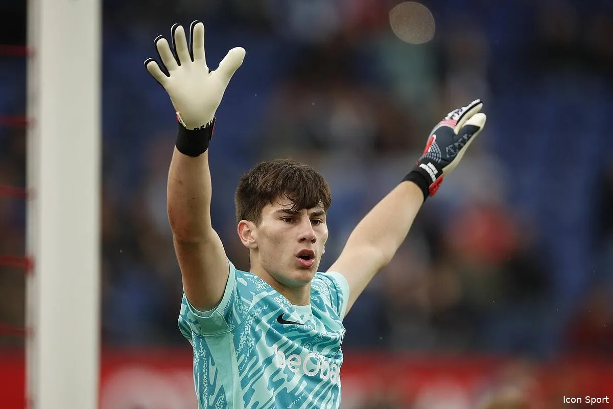 chelsea depense 20 me pour son 8e gardien iconsport 234197 0007 379170