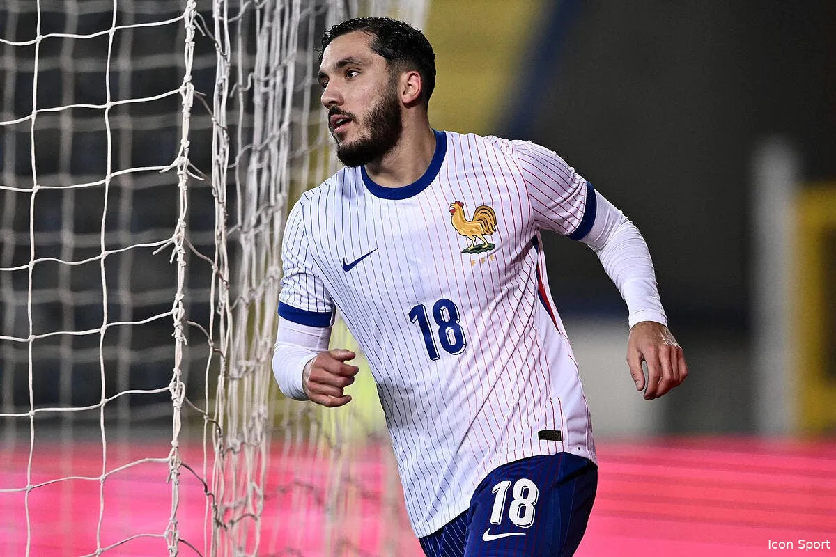 cherki en soldes la juve veut achever l ol iconsport 244548 0045 384091