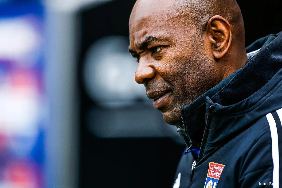 claudio cacapa compte encore sur peter bosz a l ol icon d1r6517 341787