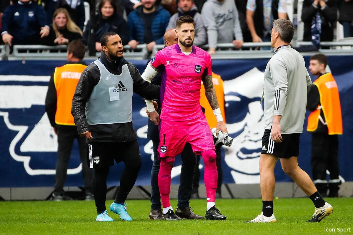 costil porte plainte les ultras referment le dossier icon rom19837 337427