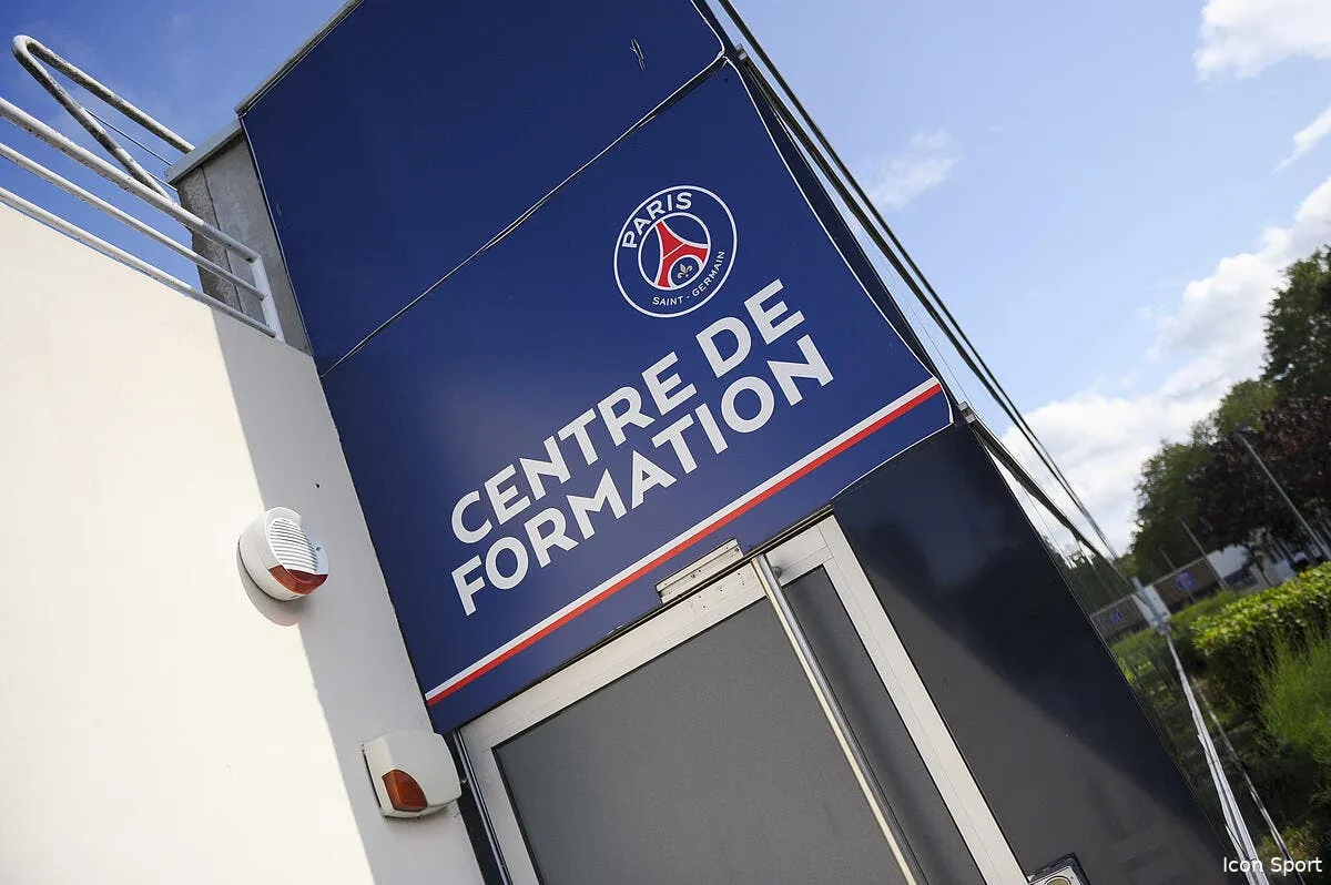 covid le centre de formation du psg ferme jusqu au 22 mars icon fer 200815 10 24 309397