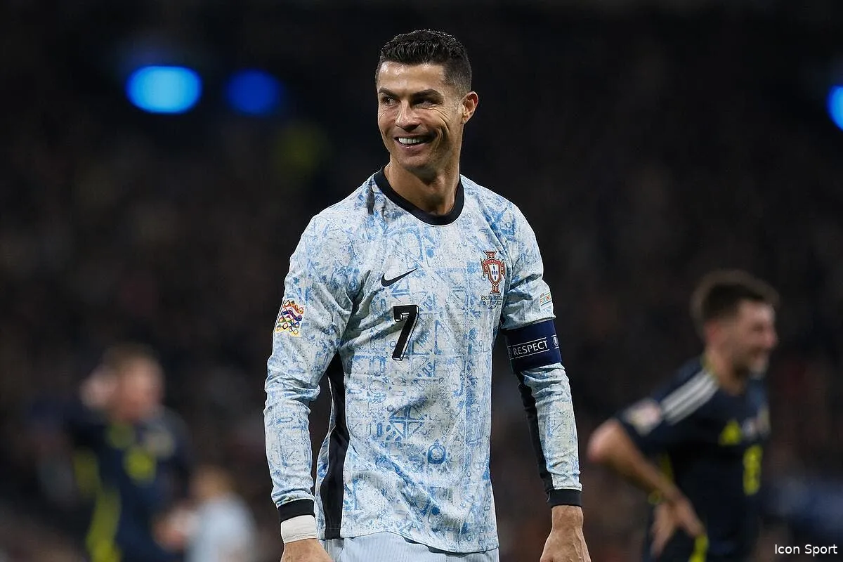 cristiano ronaldo explose de colere et insulte un arbitre iconsport 241932 0010 382569