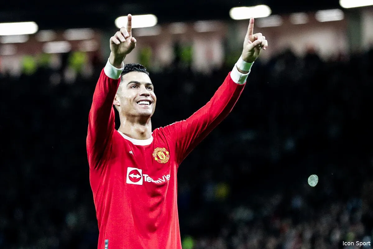 cristiano ronaldo menace manchester united icon 017380 0066 332789