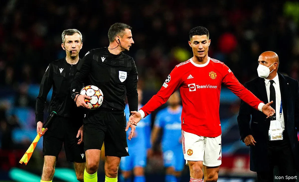 cristiano ronaldo mis ko a old trafford icon 65869876 336913