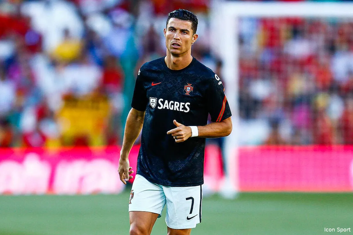 cristiano ronaldo refuse une baisse de salaire le clash s explique icon ap 220602 224 344915