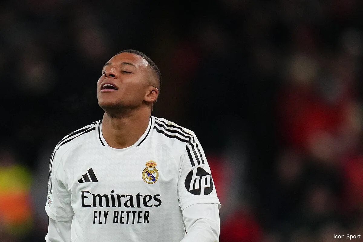 daniel riolo sur kylian mbappe ce sont eux qui deconne iconsport 245594 0003 384595