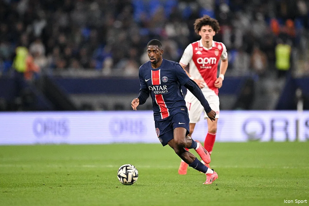 dembele offre le trophee des champions au psg iconsport 248592 0086 386349
