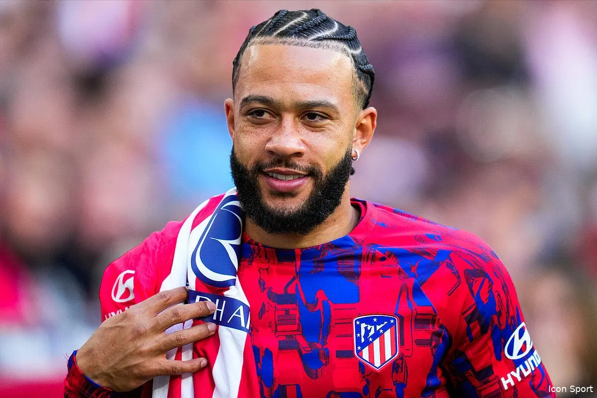 depay negocie avec son fuutr club ce n est pas l ol iconsport 225489 0041 376676