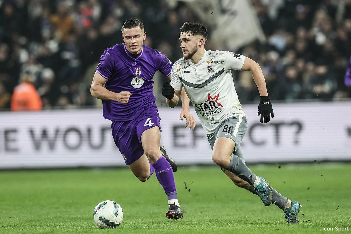 deux defenseurs a l om cet ete un premier nom revele iconsport 248028 0025 388735