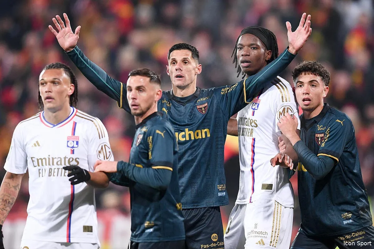 deux departs en 72 heures l ol sur le pied de guerre icon pl5 1703 2 371209