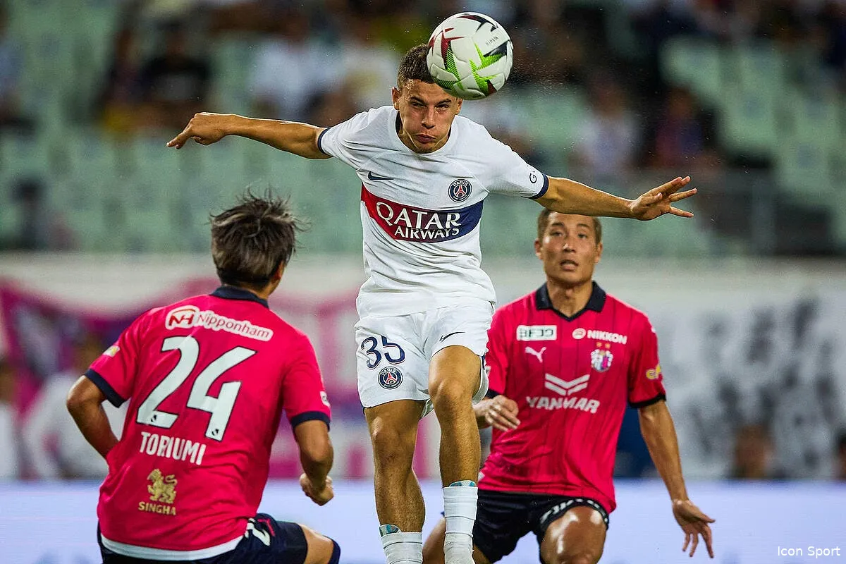 deux joueurs du psg refuse d aller a l ol contre barcola icon 42a9387 364518
