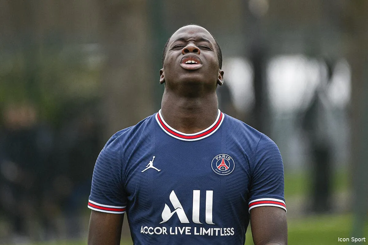 djeidi gassama quitte le psg et signe en d2 anglaise icon 802703 081 364157