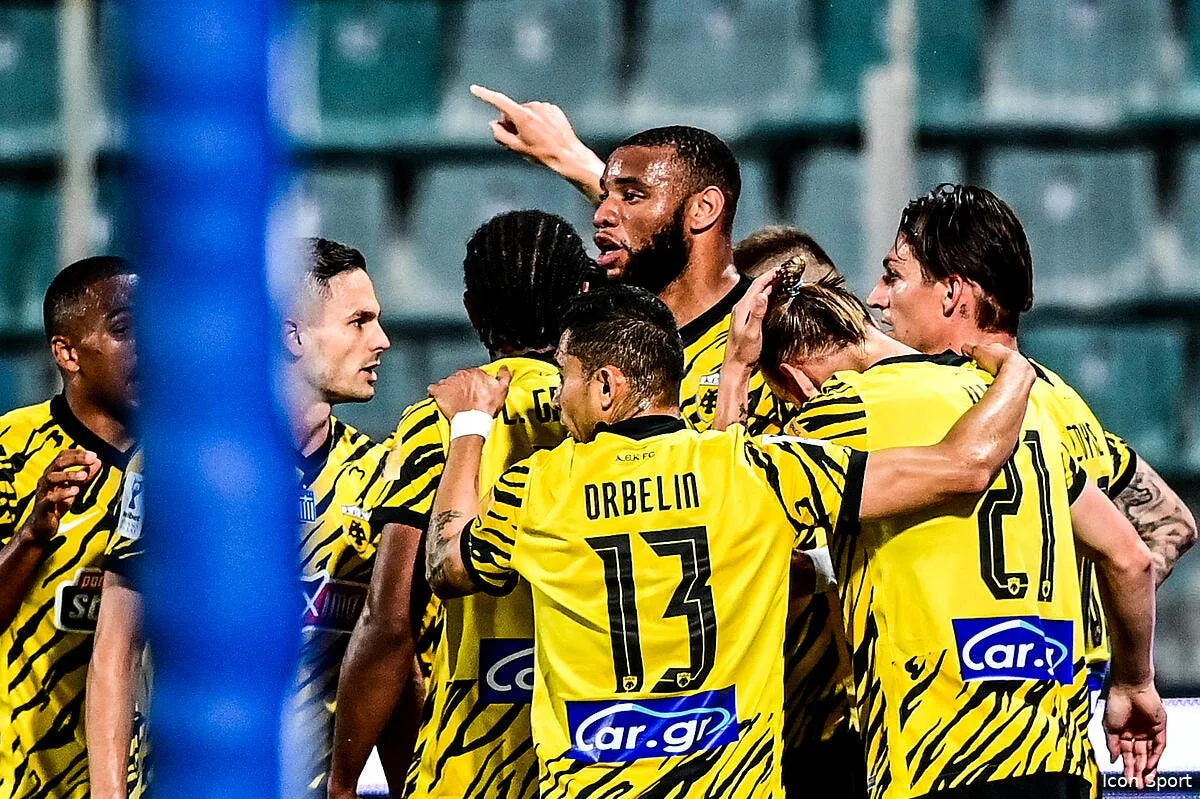 drame a athenes le match contre le dynamo zagreb reporte icon 5897584 363825