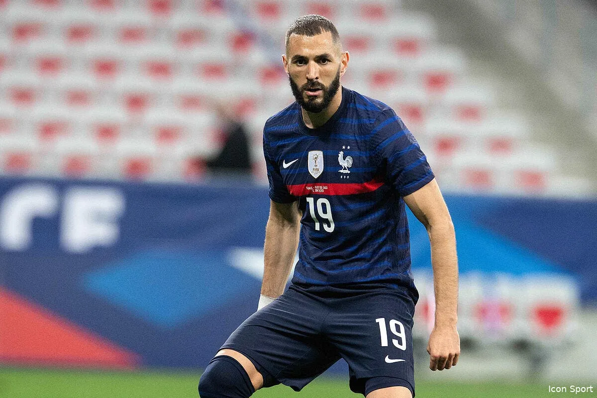 edf benzema enflamme les foules attention danger icon 767657 014 316005