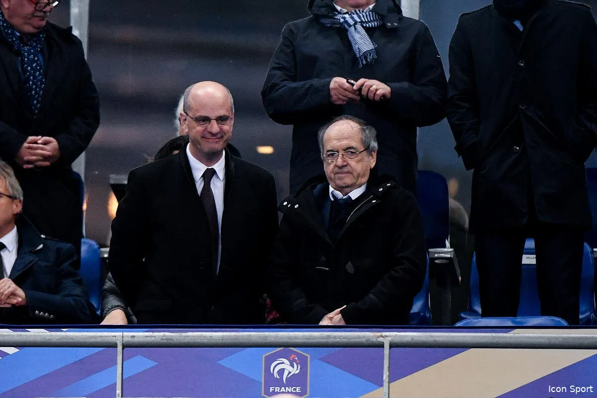 edf blanquer demande aux bleus de se faire vacciner icon dib 250319 12 99 332679