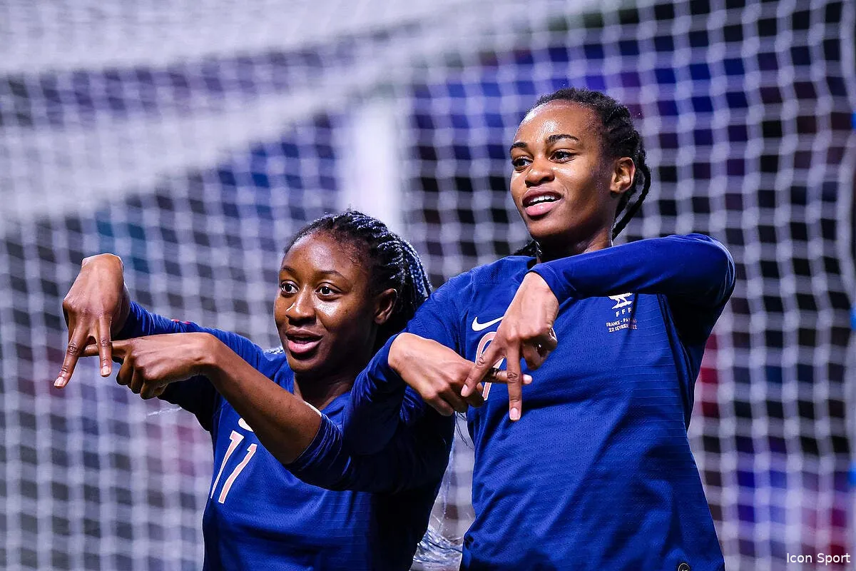 edf diallo soutenue devant hamraoui ambiance chez les bleues icon bap 220222 93 152 335375